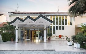 Lycus River Thermal Hotel